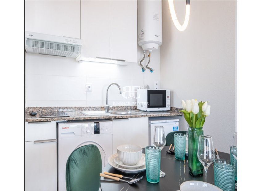 Herverkoop - apartment -
Benidorm - Rincón de Loix