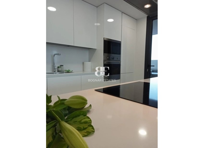 Herverkoop - apartment -
Benidorm - Zona de Poniente