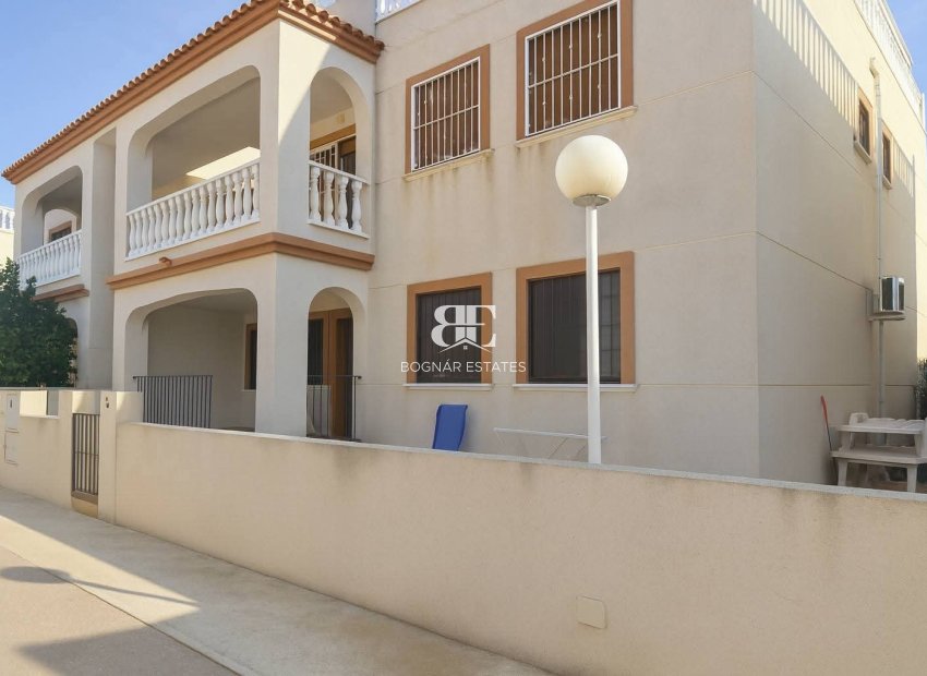 Herverkoop - apartment -
Daya Vieja - Costa Blanca