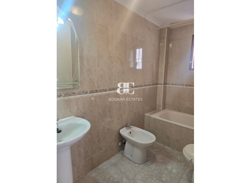 Herverkoop - apartment -
Daya Vieja - Costa Blanca