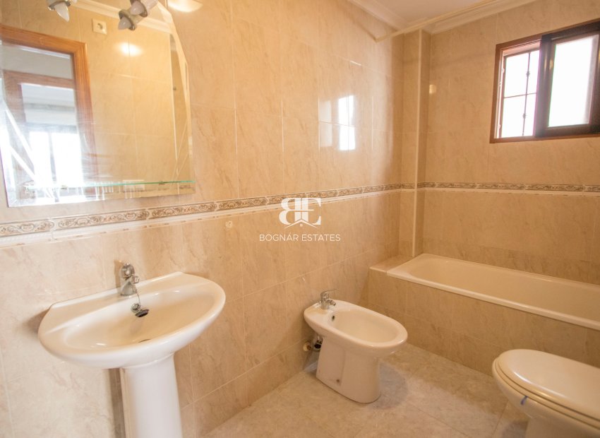 Herverkoop - apartment -
Daya Vieja