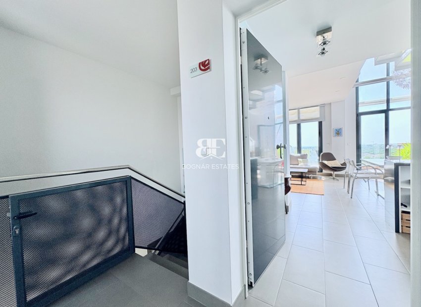 Herverkoop - apartment -
Dehesa de Campoamor - Las Ramblas