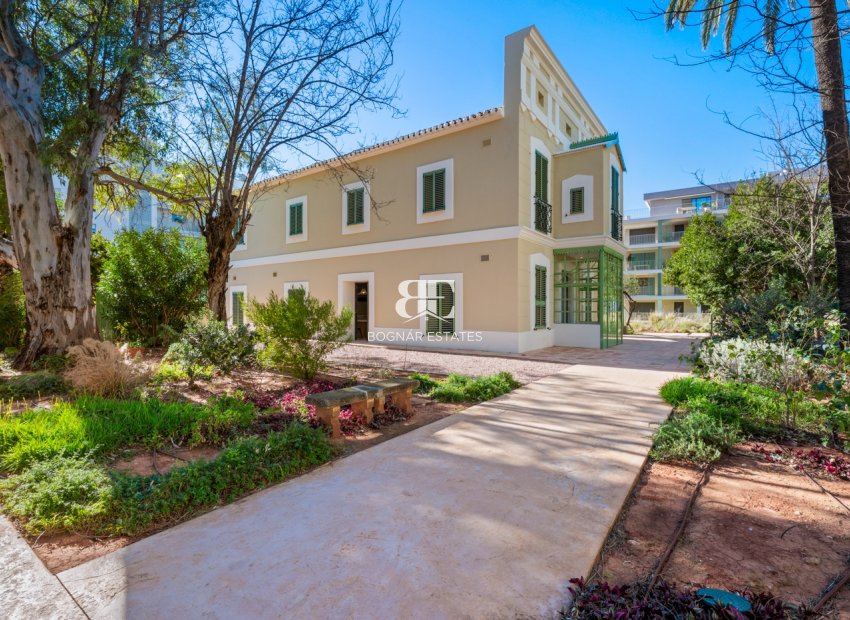 Herverkoop - apartment -
Denia - Puerto