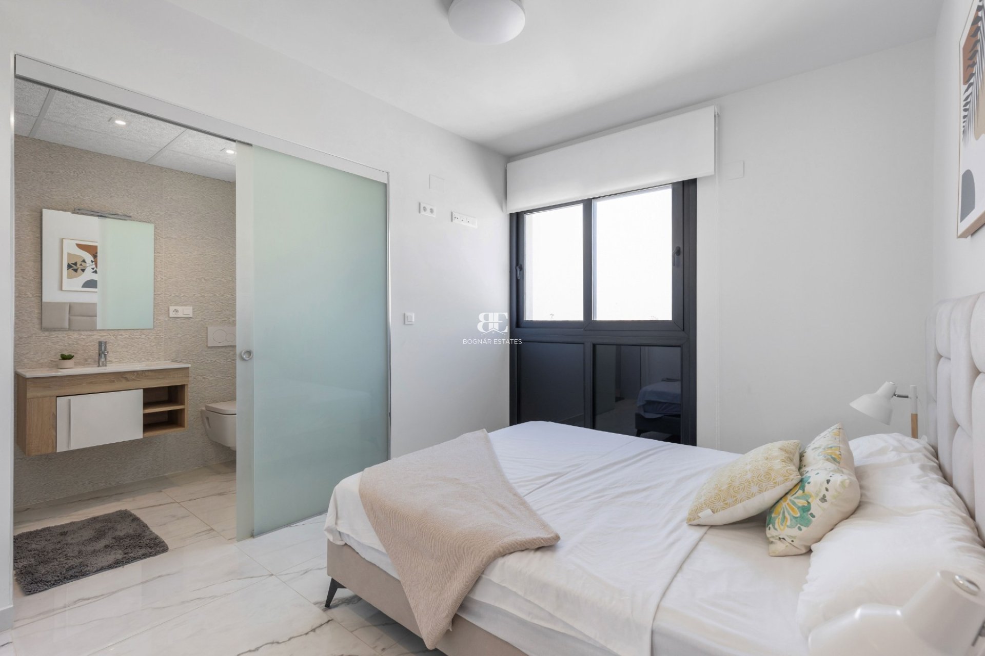 Herverkoop - Apartment / Duplex -
Orihuela Costa - Playa Flamenca