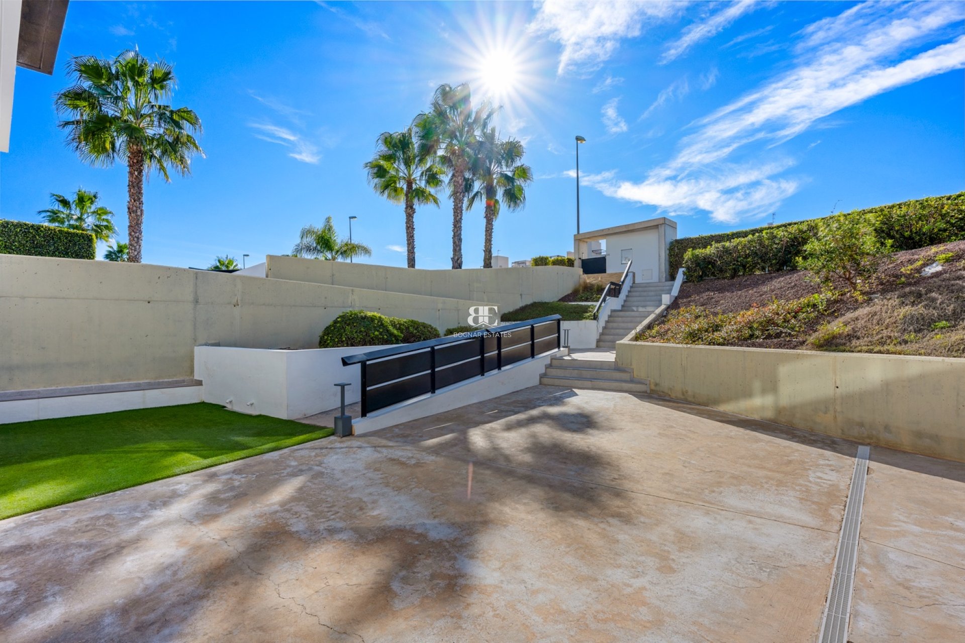 Herverkoop - Apartment / Flat * -
Orihuela Costa - Los Dolses