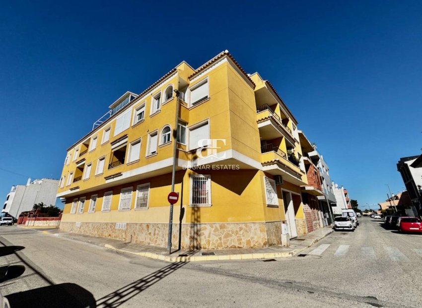 Herverkoop - apartment -
Formentera del Segura