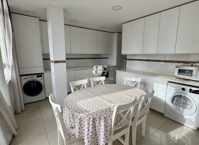 Herverkoop - apartment -
Fuengirola