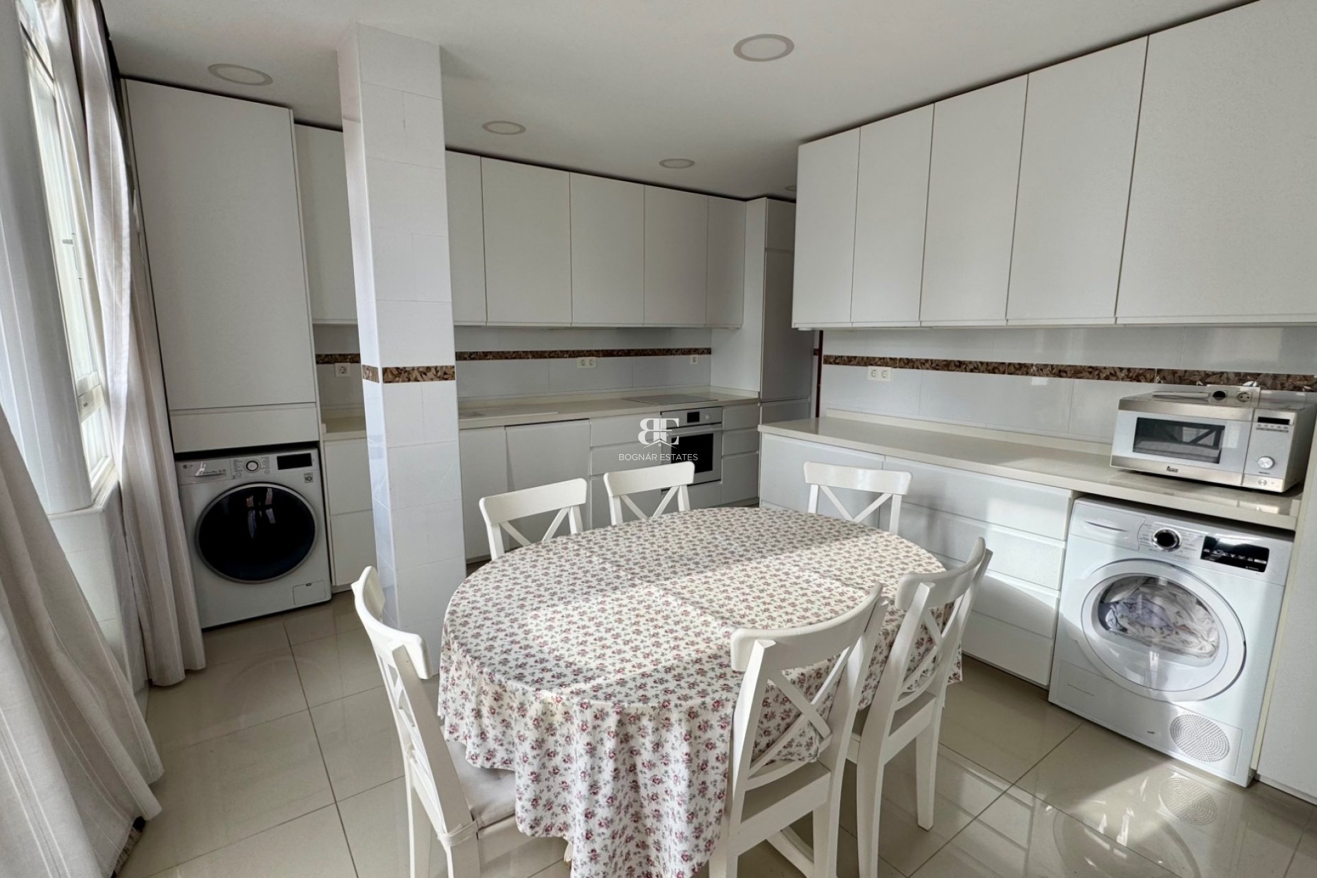 Herverkoop - apartment -
Fuengirola