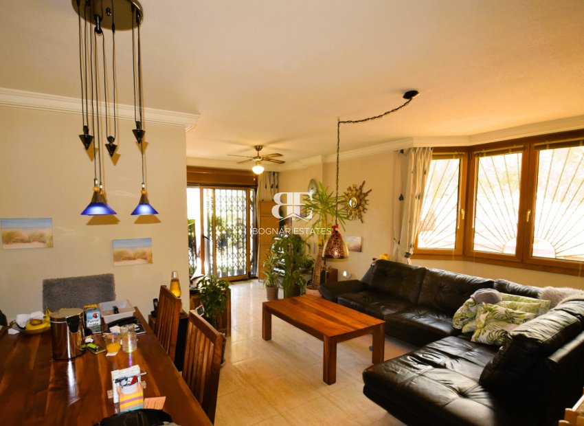 Herverkoop - apartment -
Guardamar del Segura - Campomar