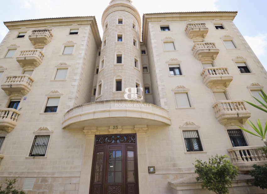 Herverkoop - apartment -
Guardamar del Segura - Campomar