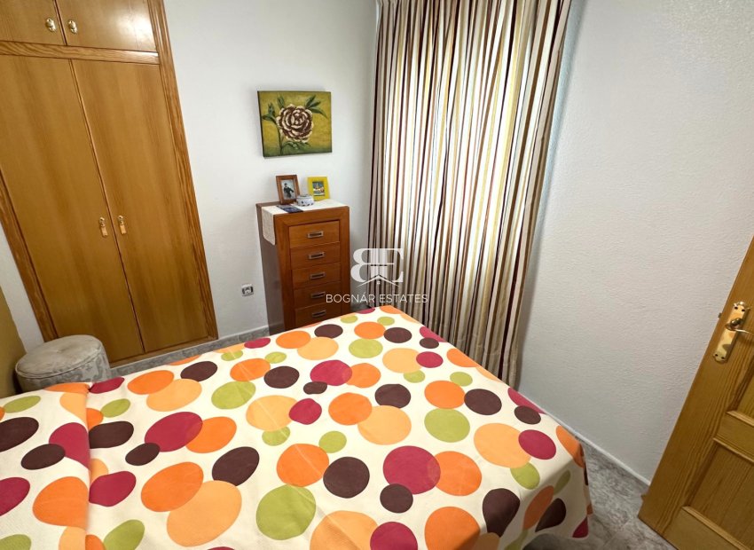 Herverkoop - apartment -
Guardamar del Segura - Center