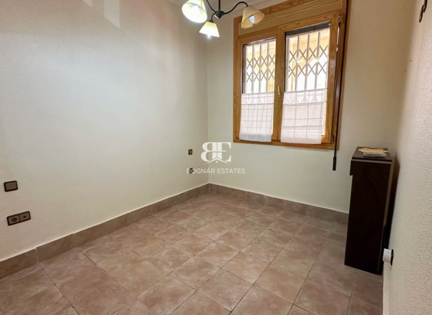 Herverkoop - apartment -
Guardamar del Segura - Center