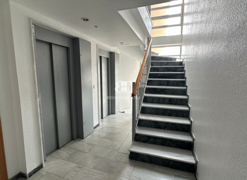 Herverkoop - apartment -
Guardamar del Segura - Ciudad Quesada