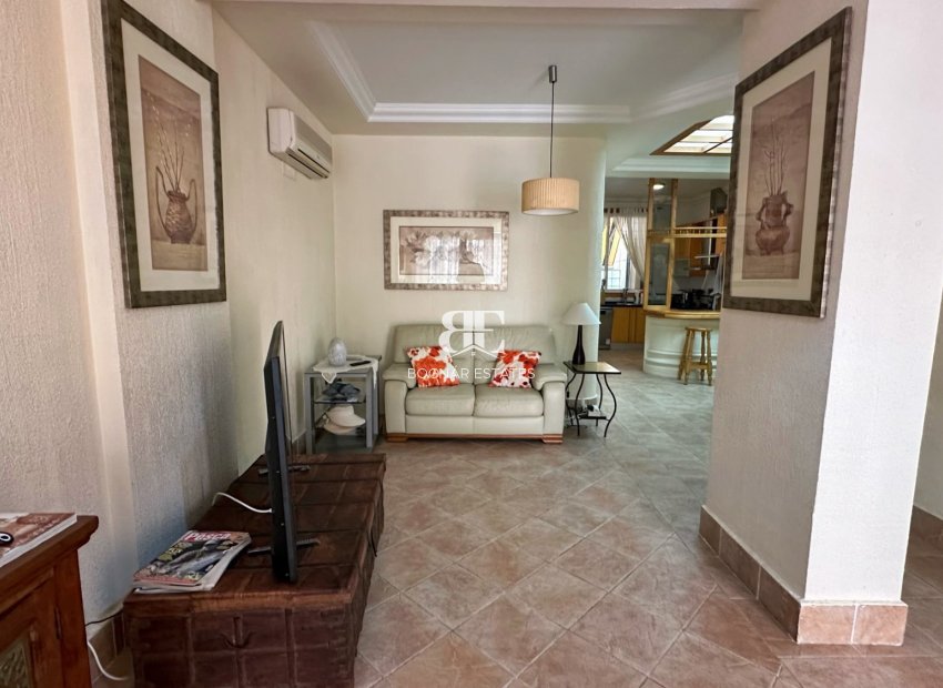 Herverkoop - apartment -
Guardamar del Segura - Ciudad Quesada