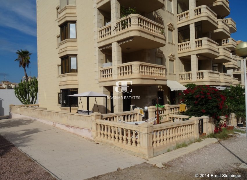 Herverkoop - apartment -
Guardamar del Segura - El Moncayo