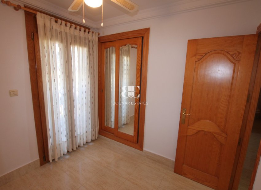 Herverkoop - apartment -
Guardamar del Segura - El Moncayo