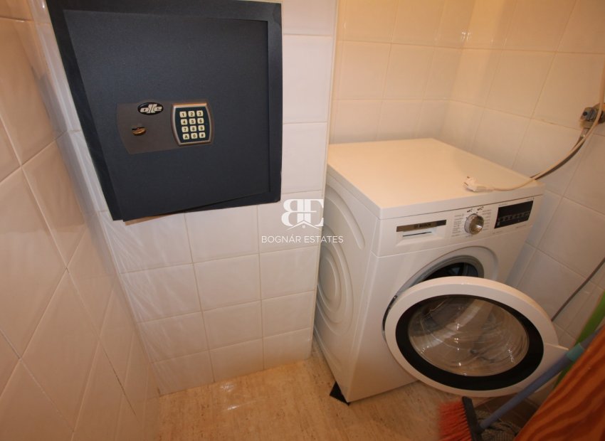 Herverkoop - apartment -
Guardamar del Segura - El Moncayo