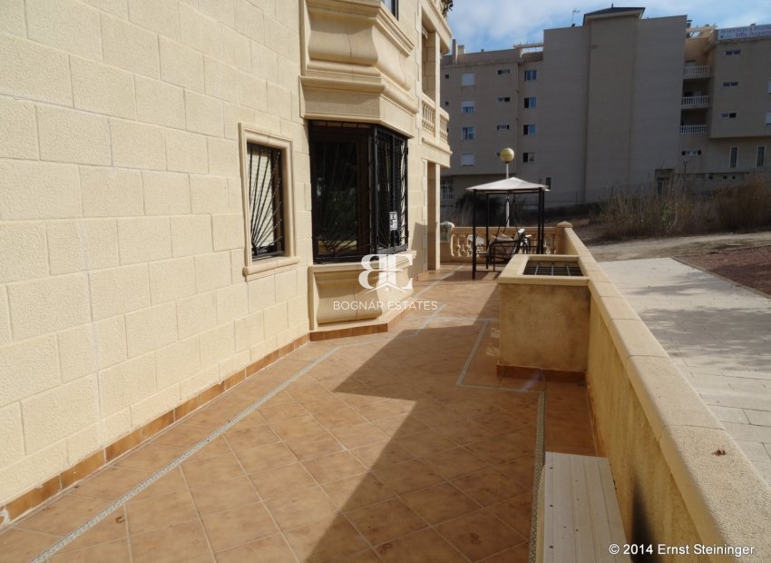 Herverkoop - apartment -
Guardamar del Segura - El Moncayo