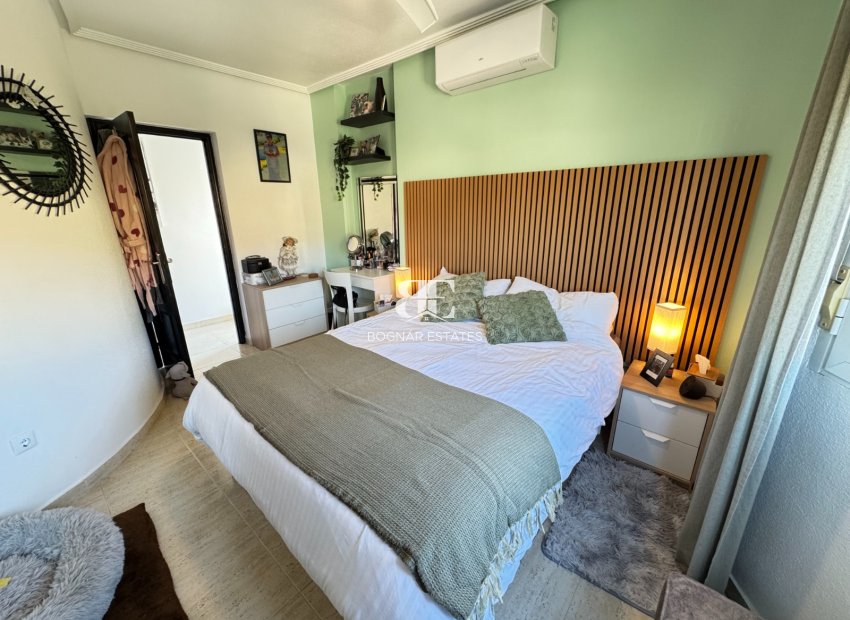Herverkoop - apartment -
Guardamar del Segura - El Moncayo