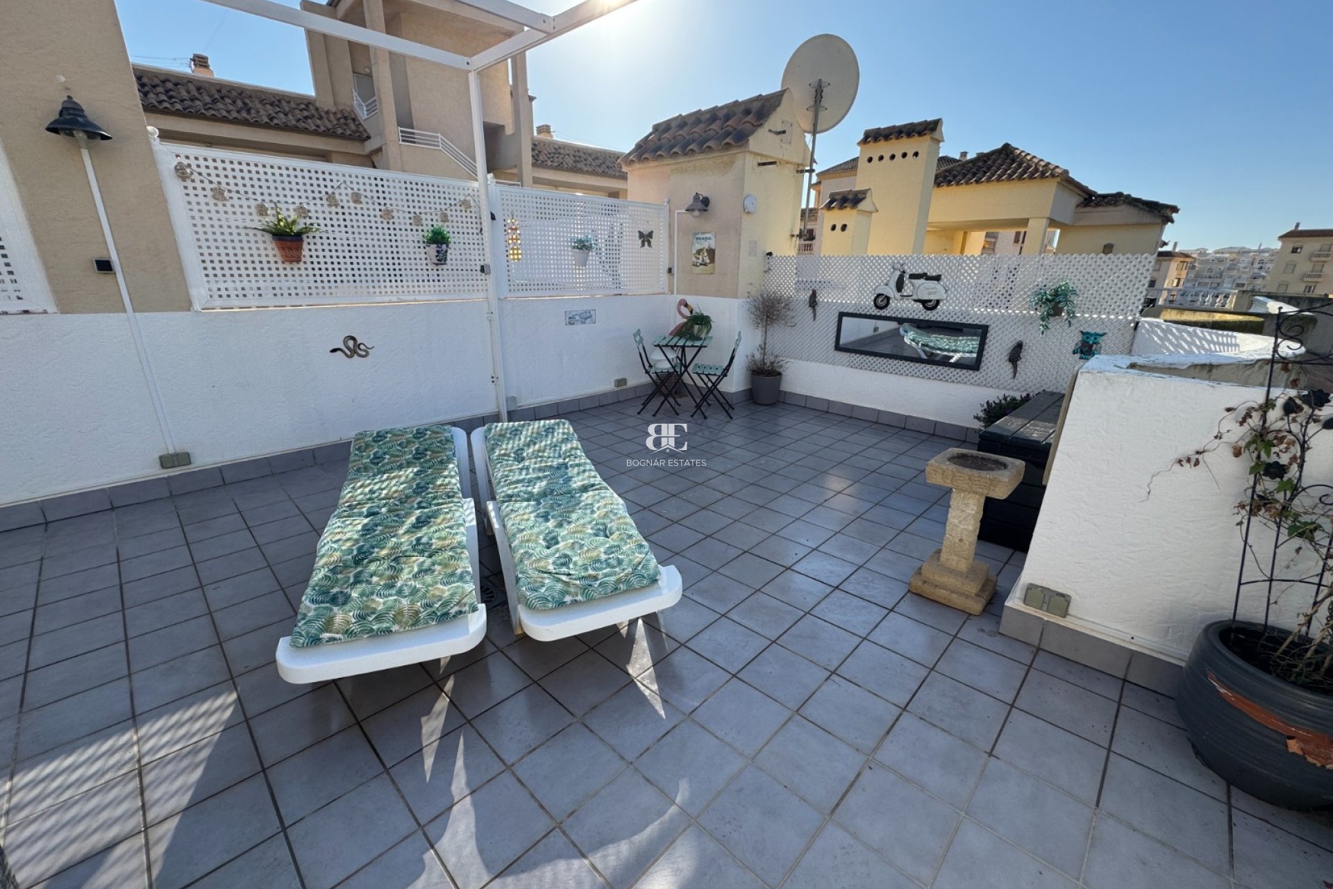 Herverkoop - apartment -
Guardamar del Segura - El Moncayo