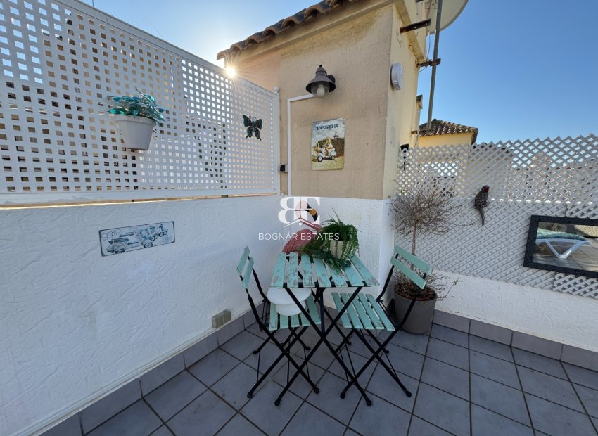 Herverkoop - apartment -
Guardamar del Segura - El Moncayo