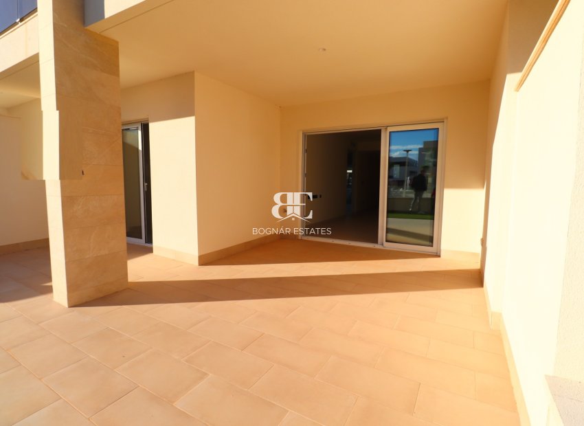 Herverkoop - apartment -
Guardamar del Segura - El Raso