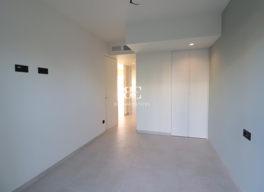 Herverkoop - apartment -
Guardamar del Segura - El Raso