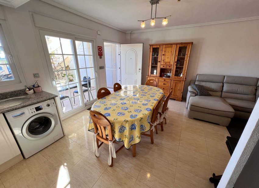 Herverkoop - apartment -
Guardamar del Segura - El Raso