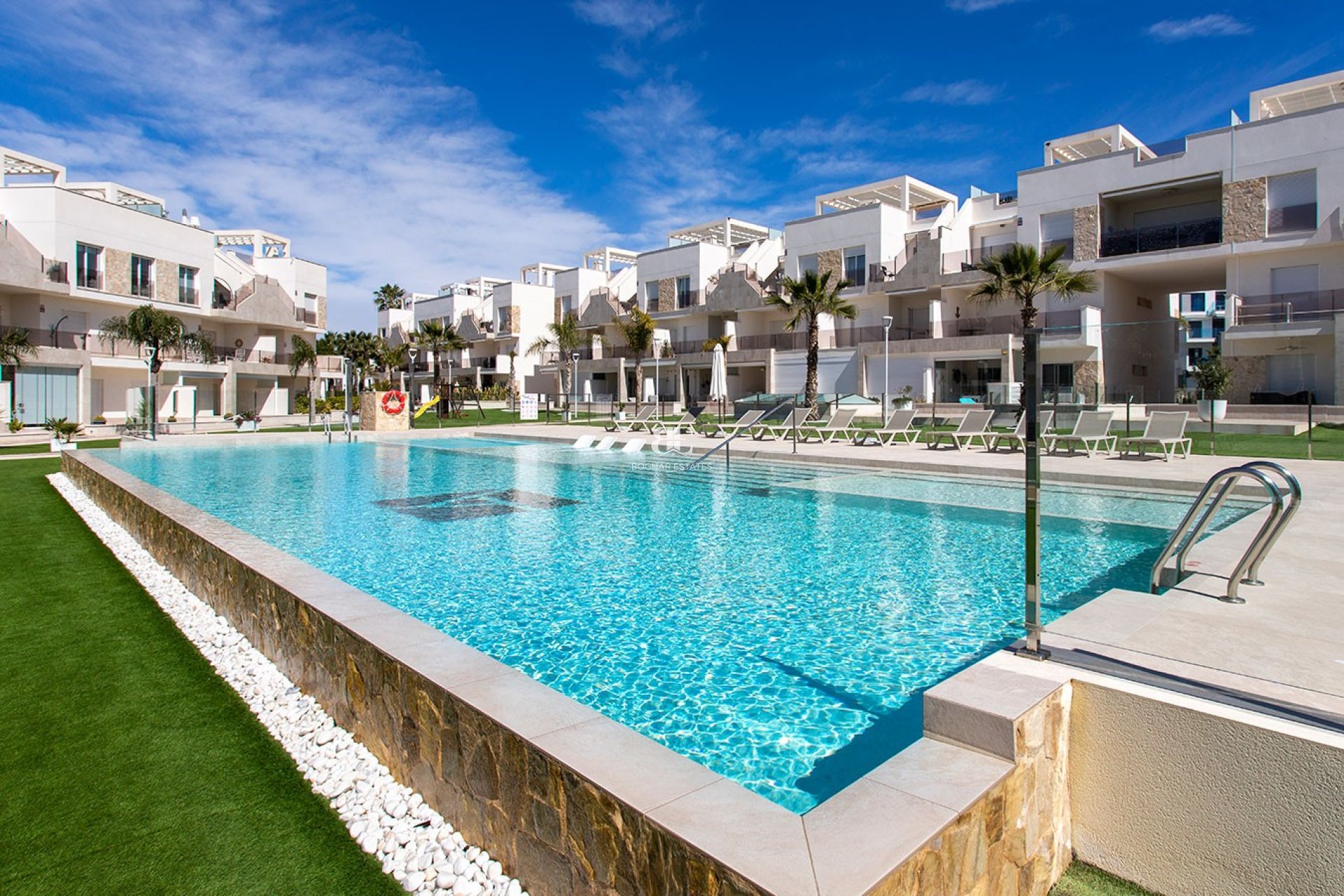 Herverkoop - apartment -
Guardamar del Segura - El Raso