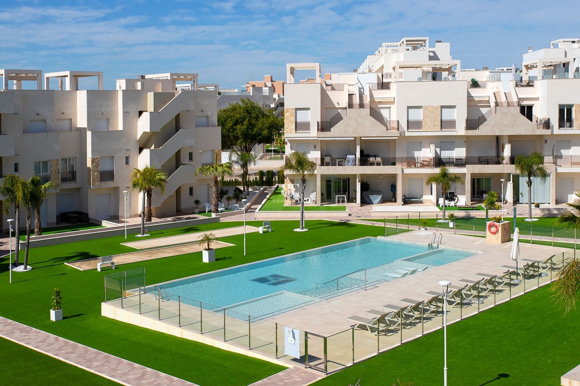 Herverkoop - apartment -
Guardamar del Segura - El Raso