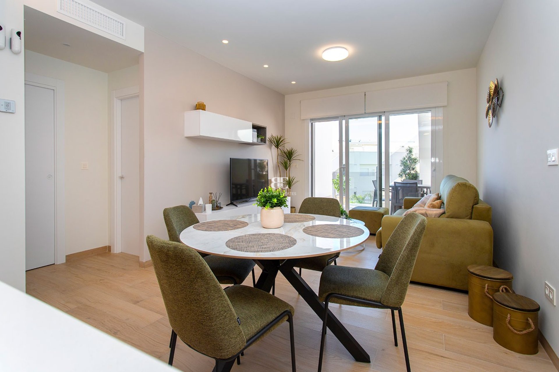 Herverkoop - apartment -
Guardamar del Segura - El Raso