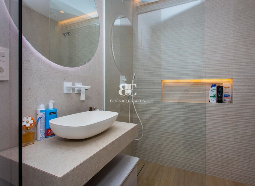 Herverkoop - apartment -
Guardamar del Segura - El Raso