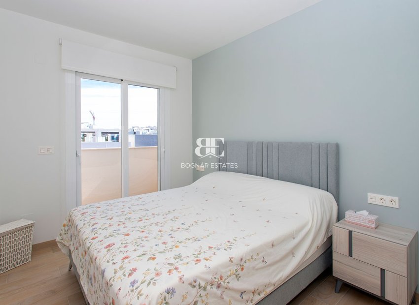 Herverkoop - apartment -
Guardamar del Segura - El Raso