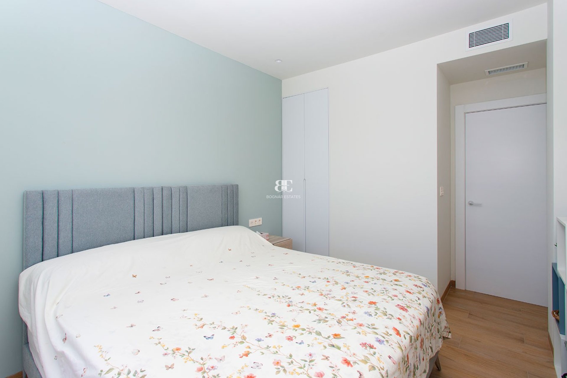 Herverkoop - apartment -
Guardamar del Segura - El Raso