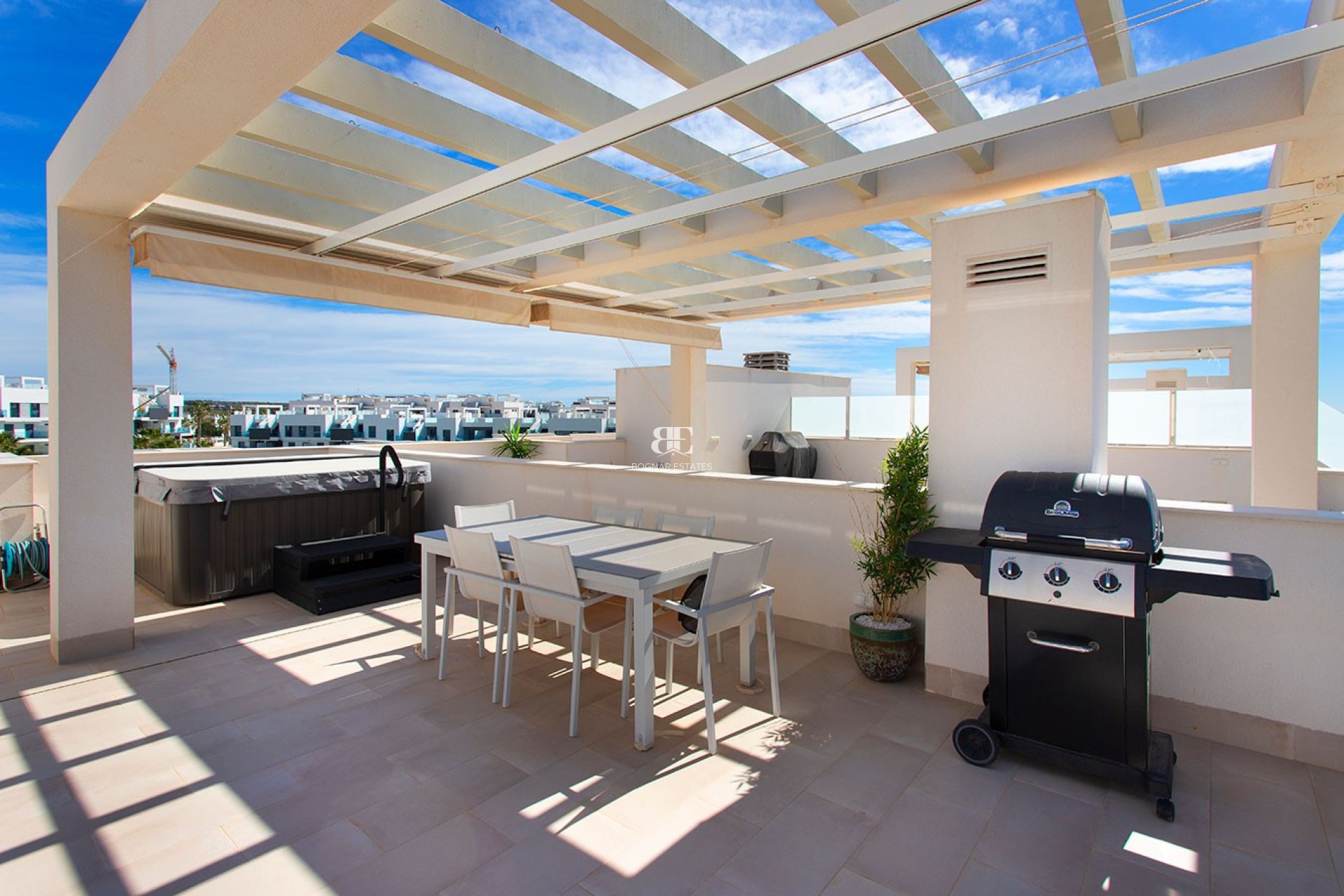 Herverkoop - apartment -
Guardamar del Segura - El Raso