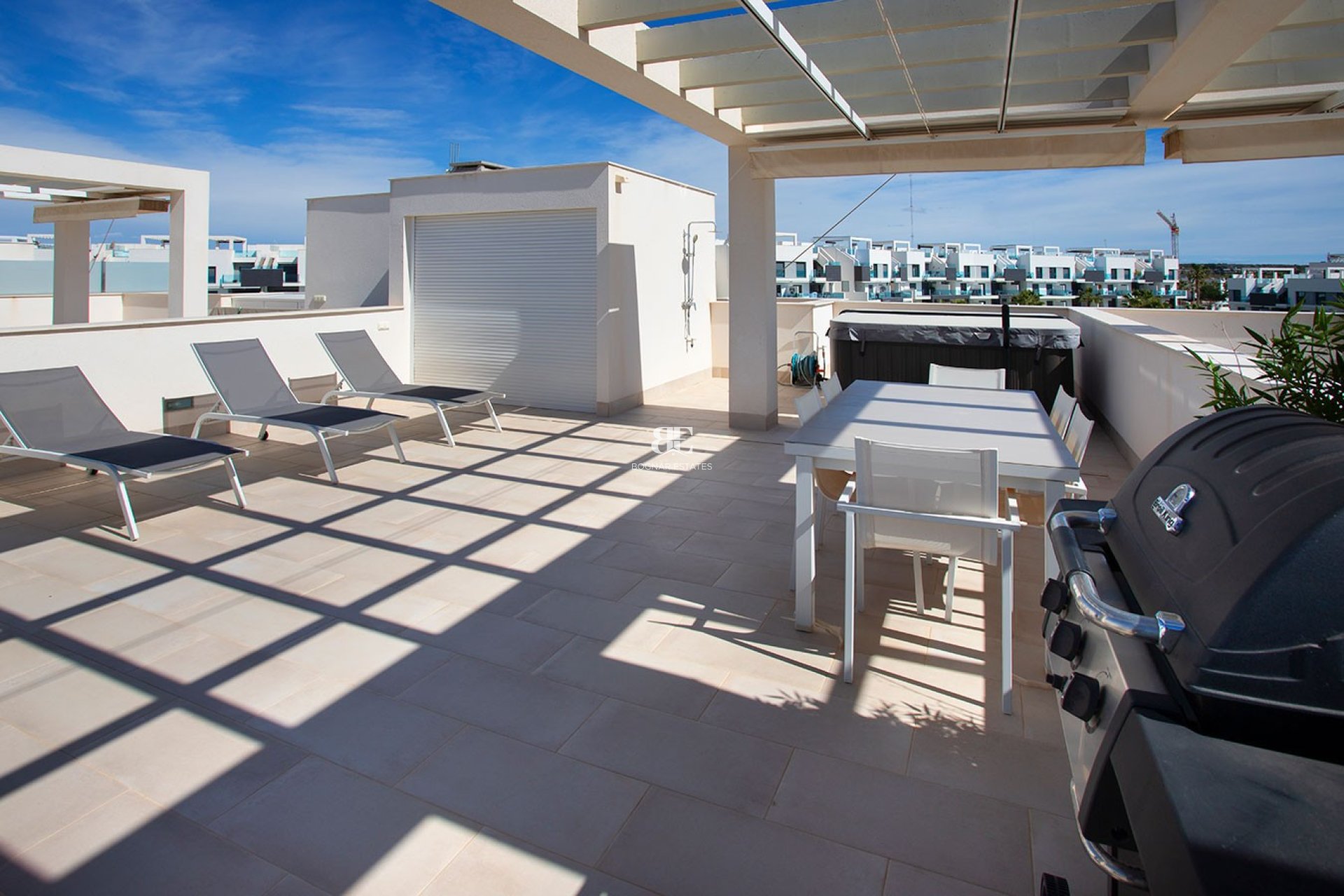 Herverkoop - apartment -
Guardamar del Segura - El Raso