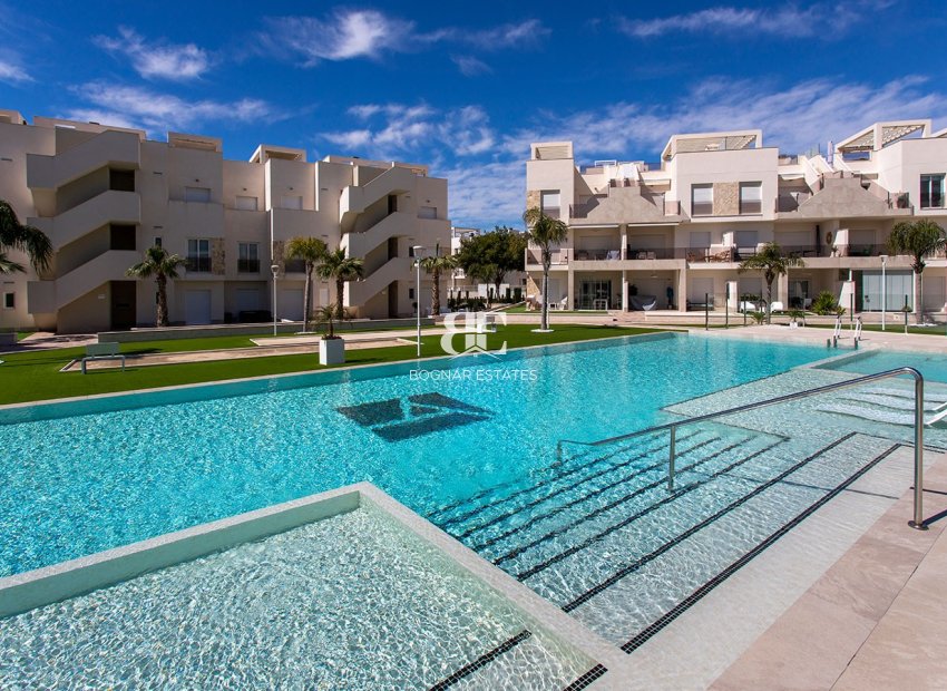 Herverkoop - apartment -
Guardamar del Segura - El Raso