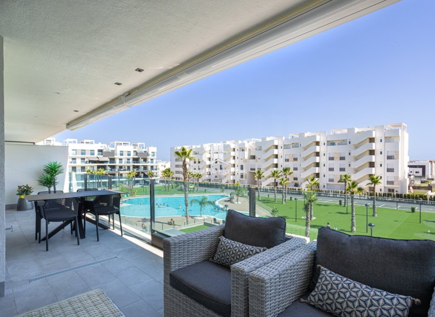 Herverkoop - apartment -
Guardamar del Segura - El Raso