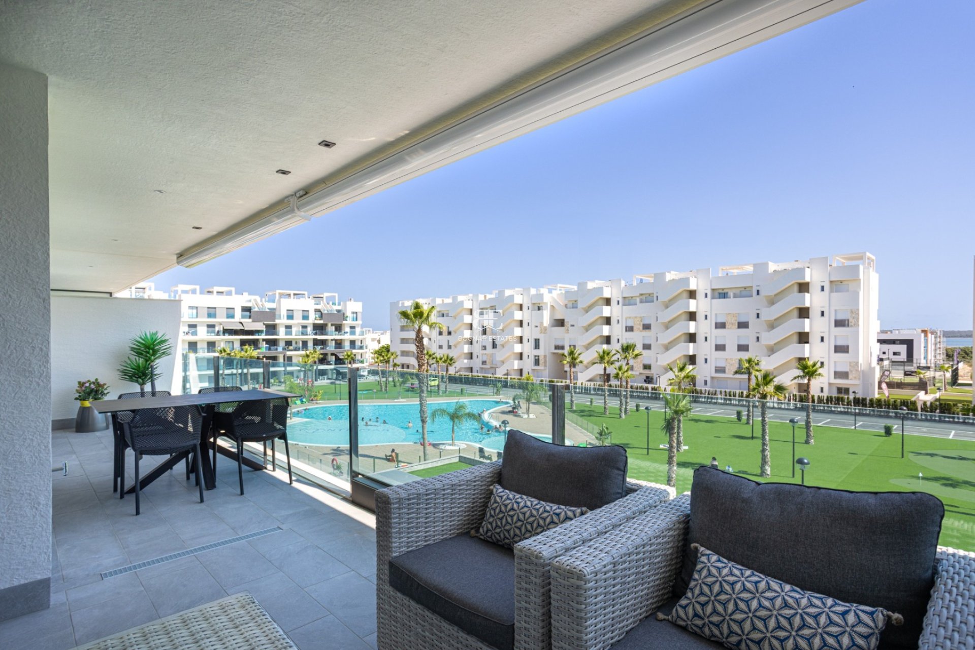 Herverkoop - apartment -
Guardamar del Segura - El Raso