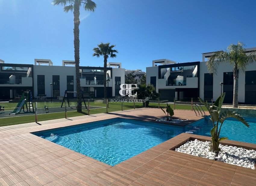 Herverkoop - apartment -
Guardamar del Segura - Guardamar - El Raso