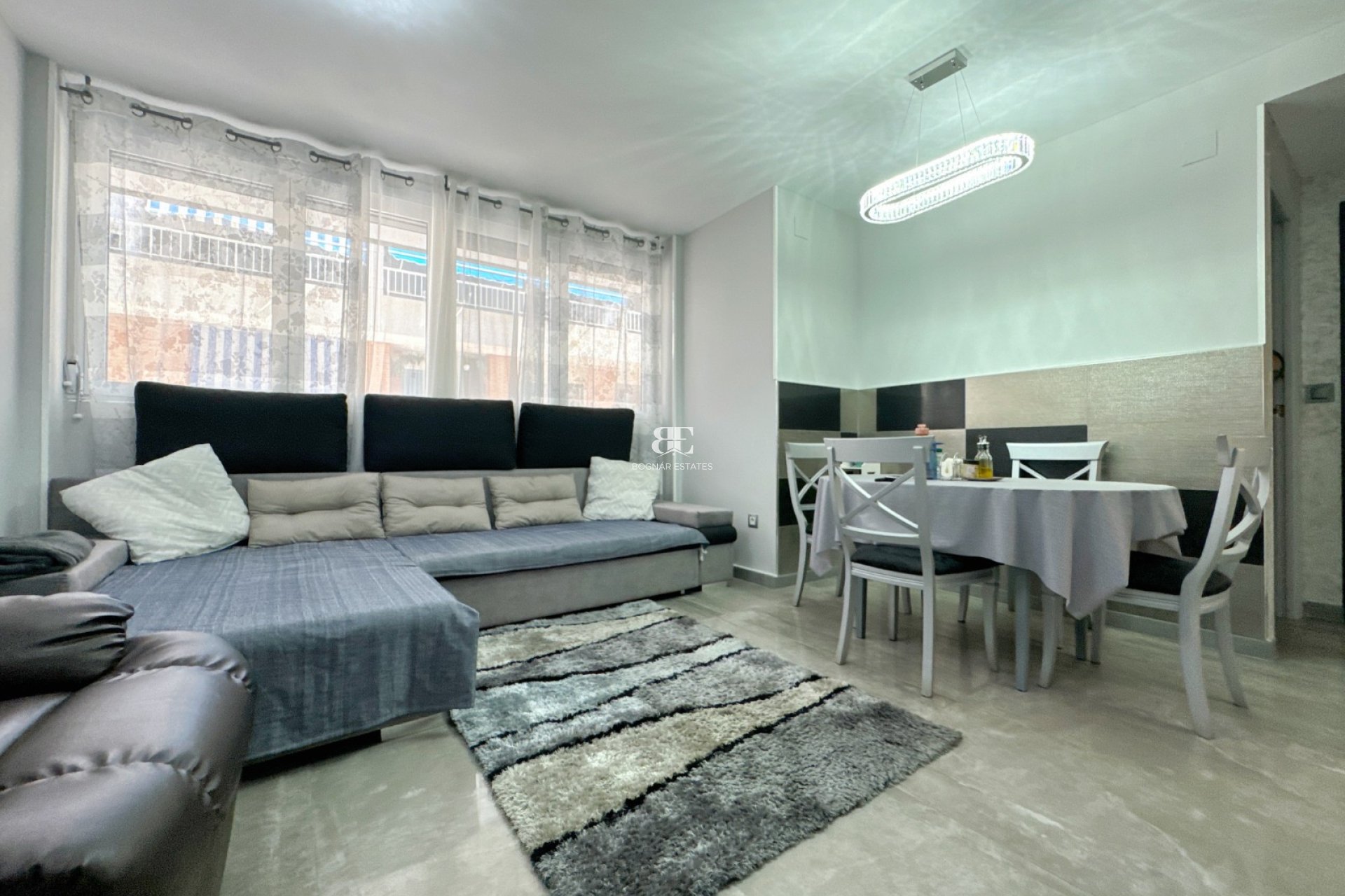 Herverkoop - apartment -
Guardamar del Segura - Pineforest
