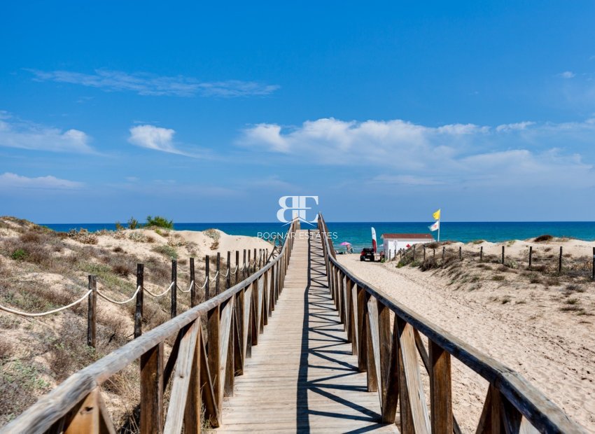Herverkoop - apartment -
Guardamar del Segura - Pinomar
