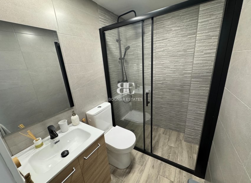 Herverkoop - apartment -
Guardamar del Segura - Pinomar