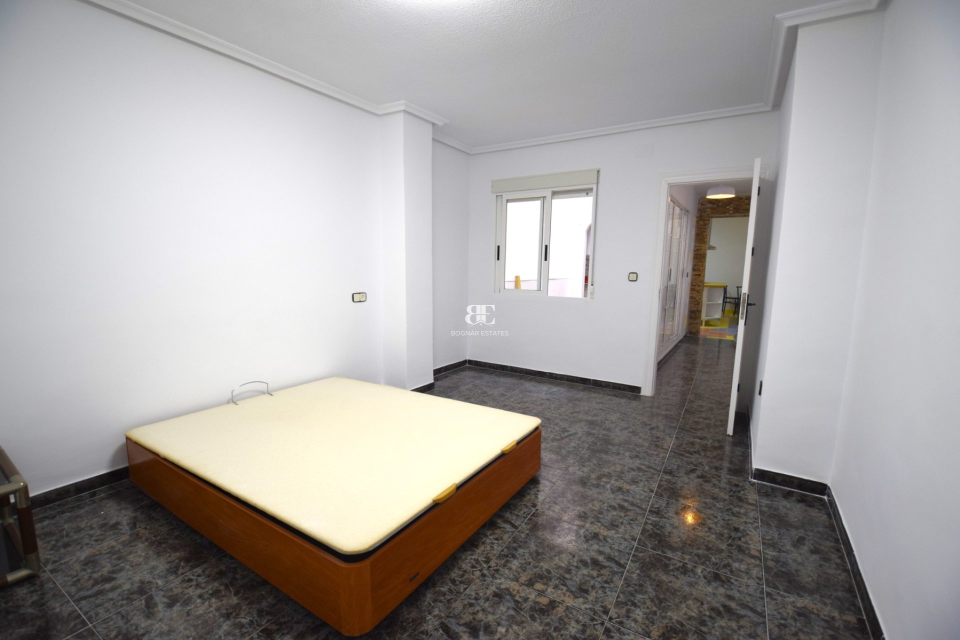 Herverkoop - apartment -
Guardamar del Segura - Pueblo