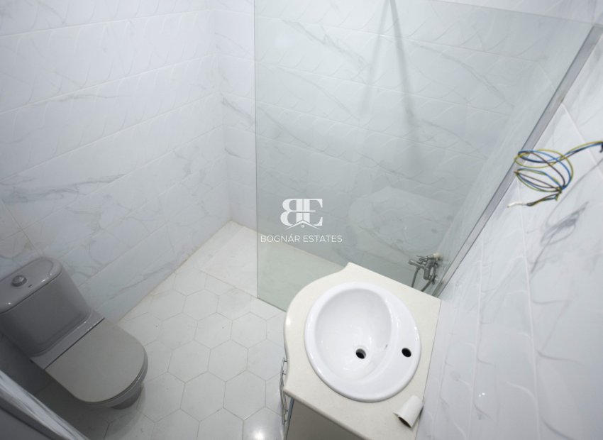 Herverkoop - apartment -
Guardamar del Segura - Pueblo