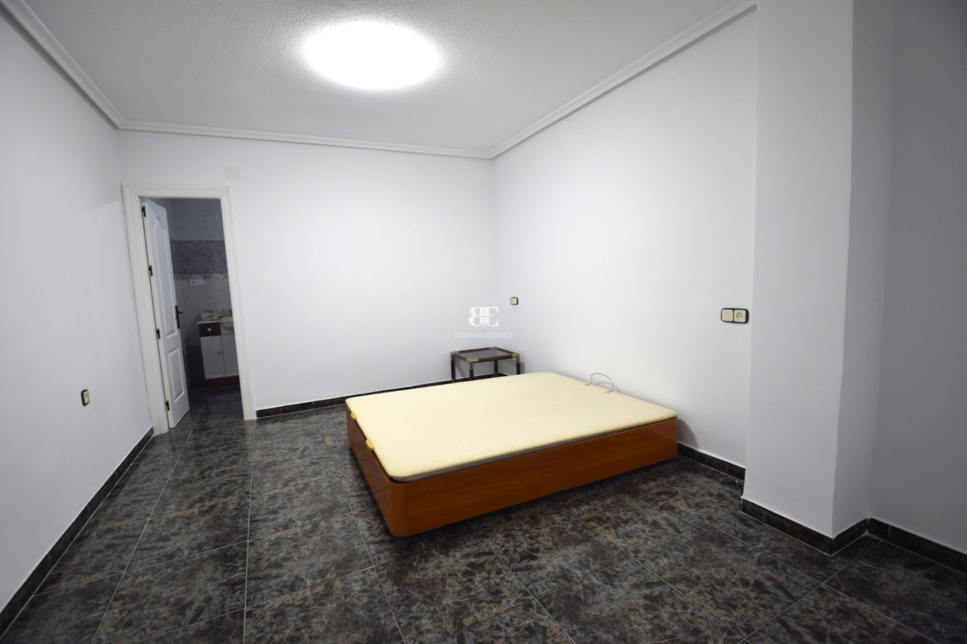 Herverkoop - apartment -
Guardamar del Segura - Pueblo