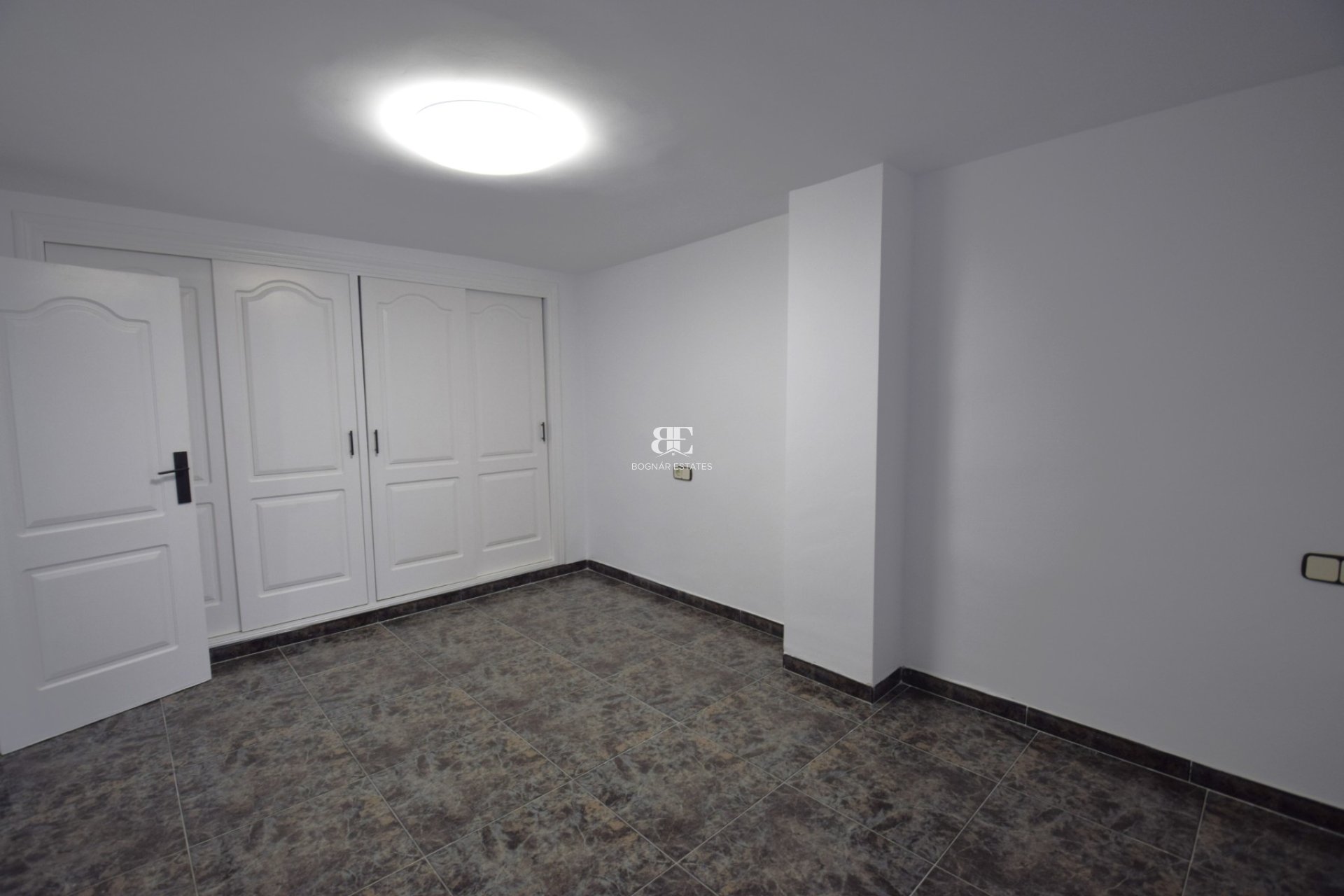 Herverkoop - apartment -
Guardamar del Segura - Pueblo