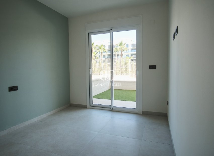 Herverkoop - apartment -
Guardamar del Segura - Urbanizaciones