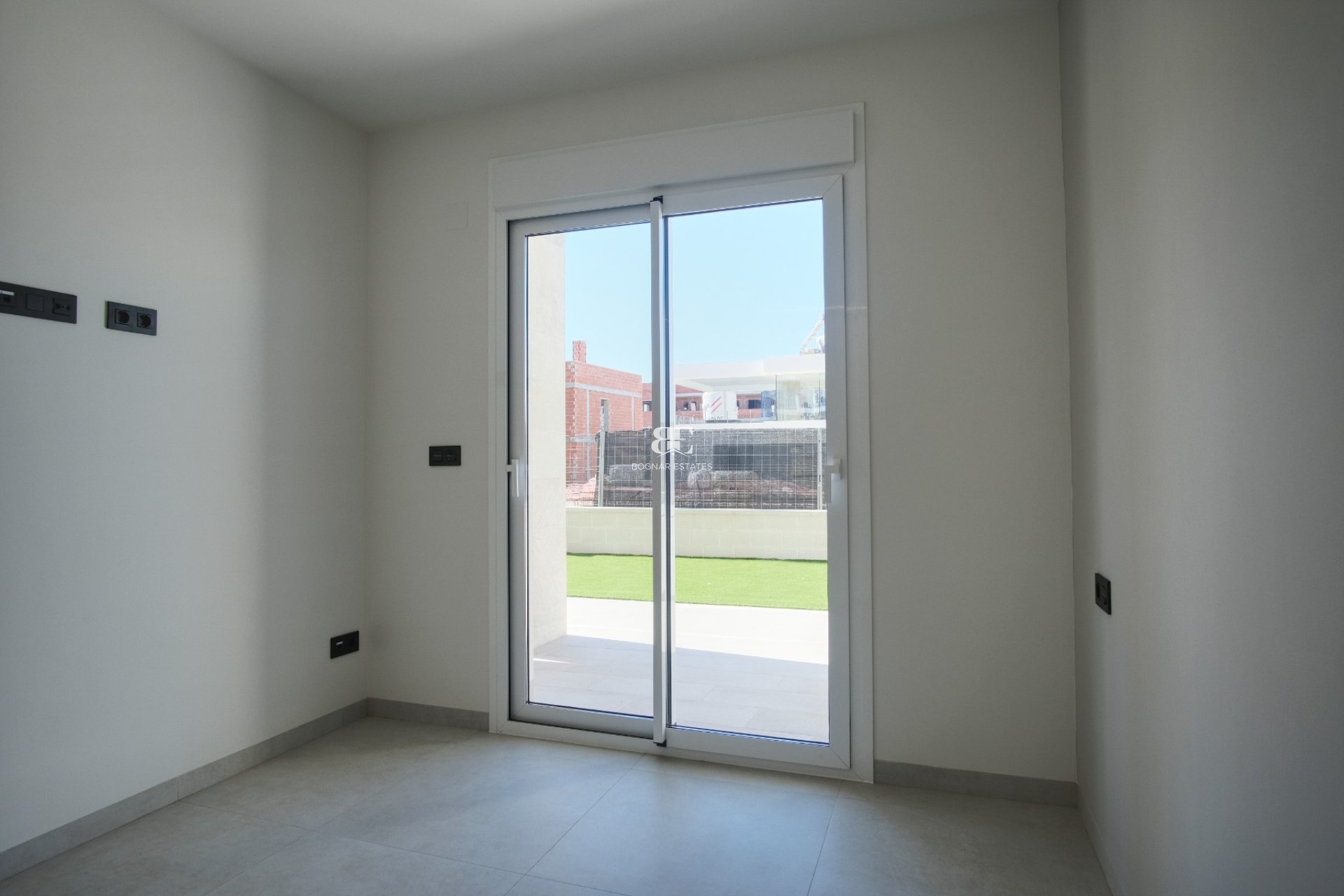 Herverkoop - apartment -
Guardamar del Segura - Urbanizaciones