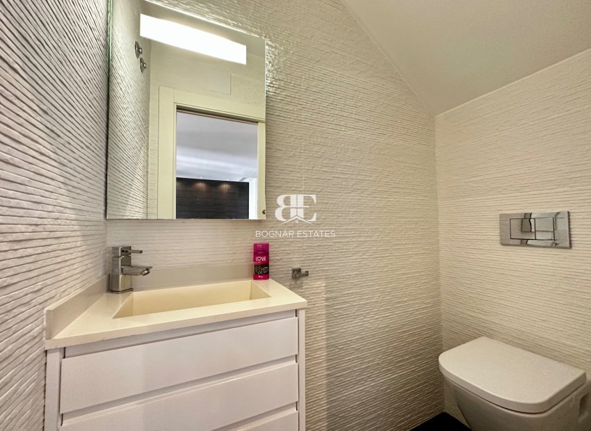 Herverkoop - apartment -
Guardamar del Segura